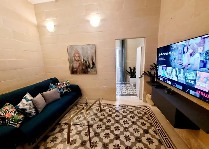 Sliema Traditional&Unique House