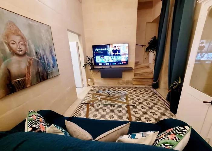 Sliema Traditional&Unique House